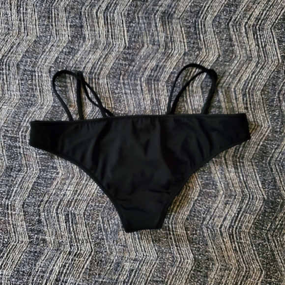 Victoria's Secret Bikini Bottom - Picture 2 of 2